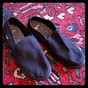 Sanuk black canvas slip ons